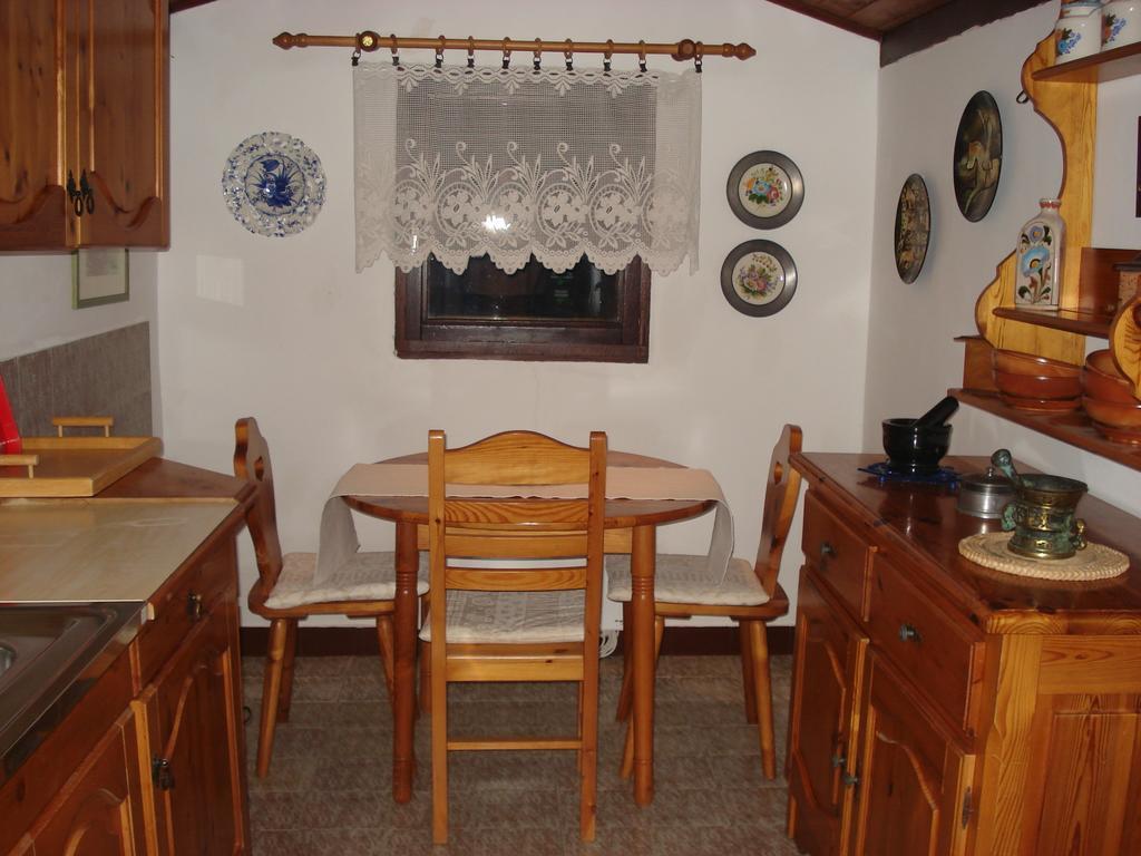 Holiday Home Julia บานโจเล ห้อง รูปภาพ