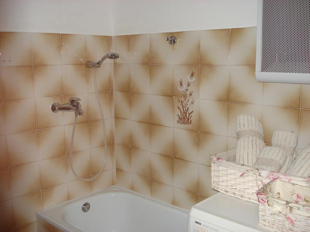 Holiday Home Julia บานโจเล ห้อง รูปภาพ