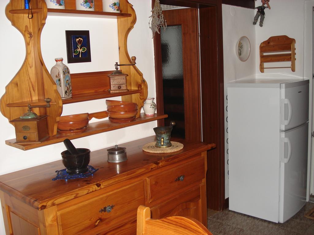 Holiday Home Julia บานโจเล ภายนอก รูปภาพ
